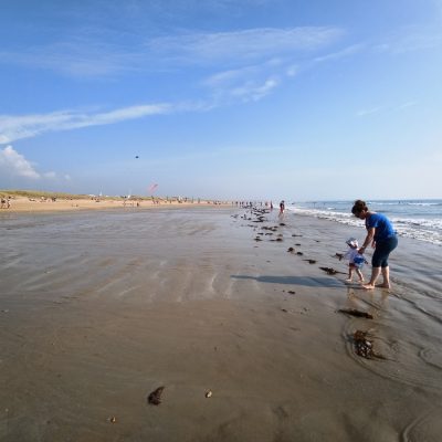 la plage en famille