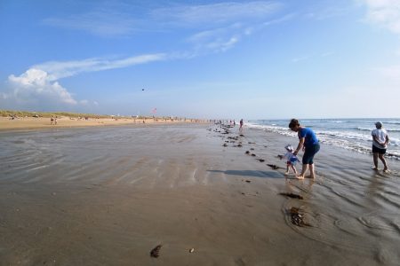 la plage en famille